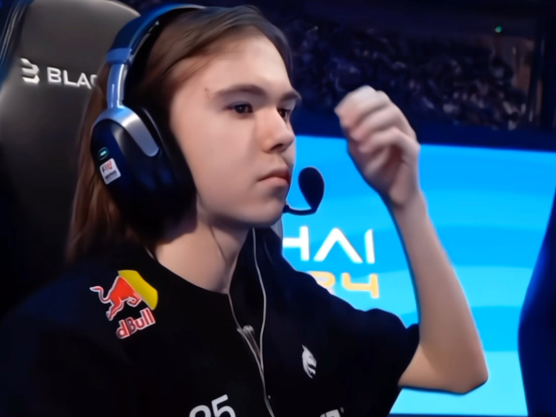 场奔波的队 场奔波的队